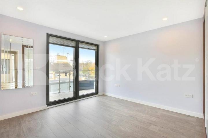 Modern 4 bedroom within a new development close to shoreditch Park Mintern Street, Shoreditch Park